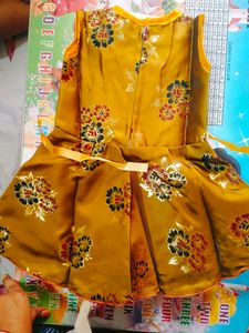 baby girl stylish frock available in 4 colour