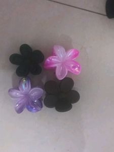 18 Pretty Small Size Cluchers