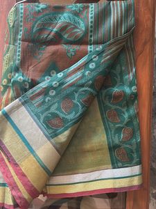 Green Net Saree With Silver And Red Border