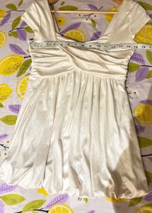 Elegant Imported Balloon Top