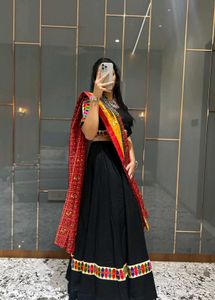 NAVRATRI LEHENGA CHOLI FOR SELL