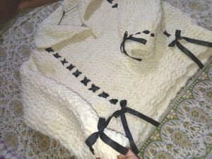Handmade Crochet Cropped Cute &amp;Cozy White Pullover