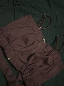 Crop Top With A Twist Bow