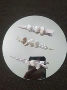 SEASHELL HAIR CLIPS