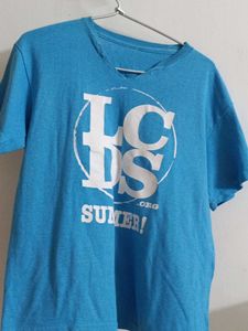 Two Tshirts Blue Green