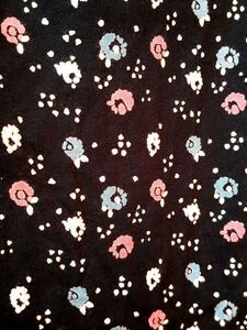 New DRESS BLACK 32 BUST