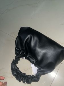 New With Tag Not Used Black Coquette Bag