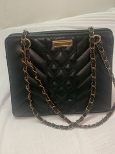 Black Hand Bag(uae)