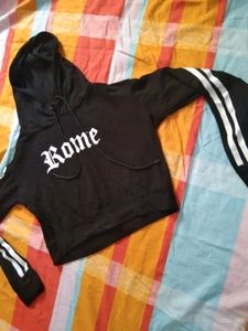 Blck Hoddie