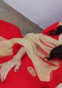 Red Embroidered long gown golden duptta xl size