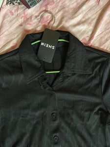 SHEIN Chic Black Button-Up Top