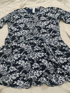 Casual Navy Blue Top