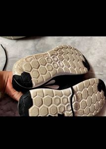 Nike og sports shoes