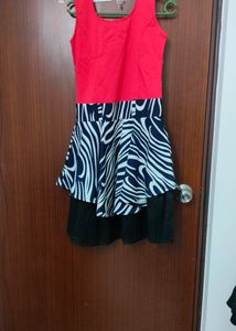 ❤️ 4 Beautiful Dresses 😎 S-M size