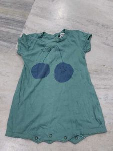 6 Rompers