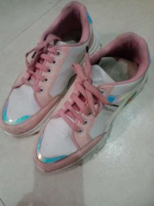 Pink  Shoes 👟For Girls