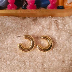 Fancy light weight Gold Tone Earrings Bundle
