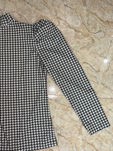 Korean Top