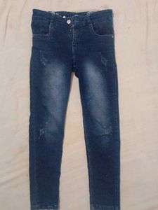 It Is Skinny Jeans Lightly Used And Good In Condit