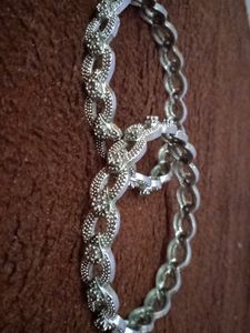 Set of 2 AD ( American Diamond )Kangan like new