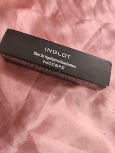 Inglot Glow On Highlighter