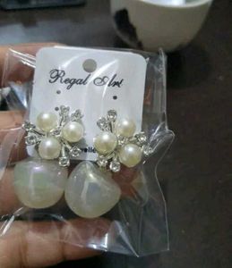 Regal Art Pearl Earrings