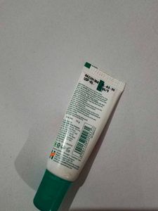 Lip Balm With Free Butterfly Clutcher
