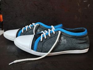 Casual Shoes/Sneakers