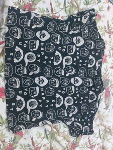 Women Graphic Printed Round Neck Cropped Tshirt