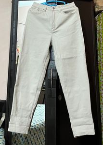 H&M High Waist Mom Jeans