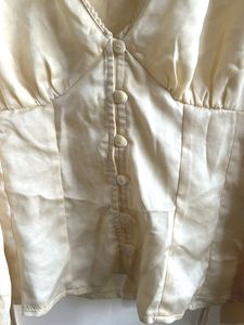 H&amp;M Balloon Sleeved Satin Blouse