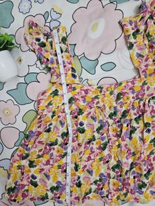 ONLY  Floral Print Pleated Top