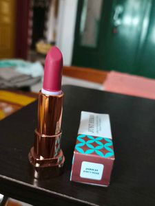 Just Herbs Long Stay Relaxed Matte Lipstick