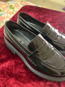 Luna Blu Black Patent Leather Loafers - Size 37