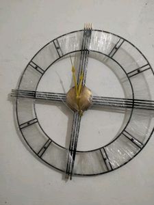 Large Size Clock Made With Iron