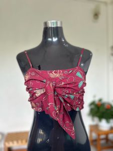Patterned Tie Front Crop Top