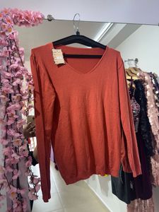 Elegant Rust V-Neck Sweater