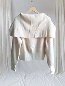 Cream Knit Zip-Up Cardigan