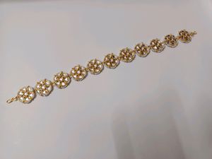 White Kundan Mathapatti