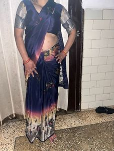 crepe Elegant Floral Saree with blouse