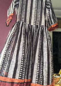 Elegant Striped Kurta set wid dupatta