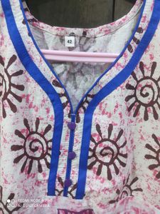 Beautiful Floral Kurta Pink And White colour