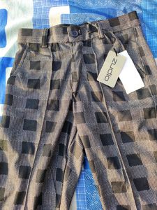 Niker For Boy's... XS Size... Real Price...Size 26