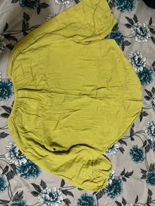 Green Long Sleeve Top