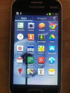 SAMSUNG Galaxy Duos GT-S7562