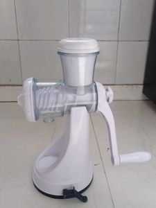 Brand New Hand Juicer