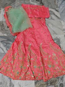 Very Heavy Sider Lehenga Choli For Marriage