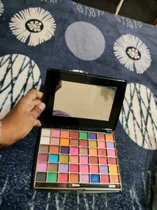 Colorful Eyeshadow Palette