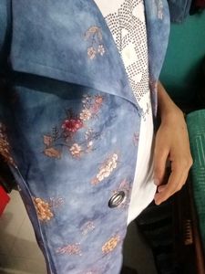 One Set Of Pant T-shirt Coat