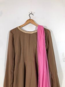 Brown A-Line Kurta &amp; Dupatta (Women’s)